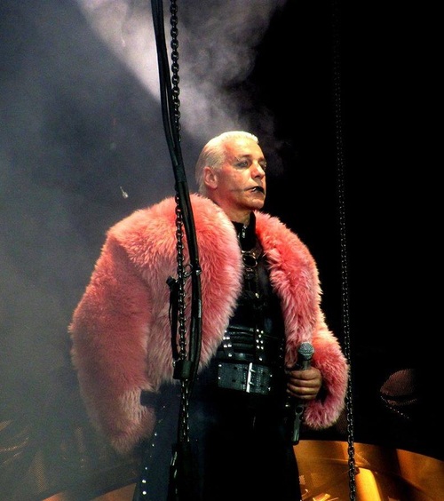 tumblr_myog5013iU1rdpqsso1_500